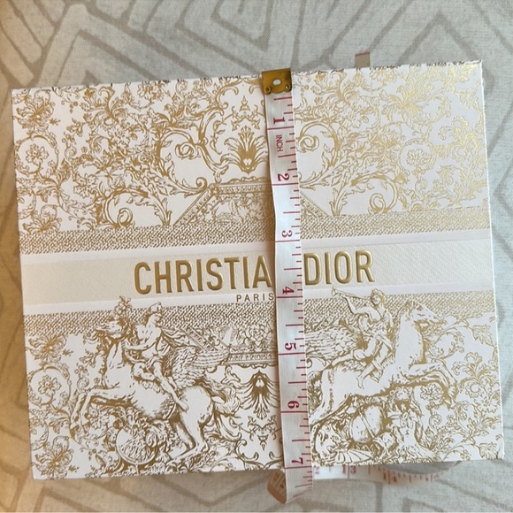 DIOR Collection PRIVEE small butterfly BOX only - Picture 13 of 14